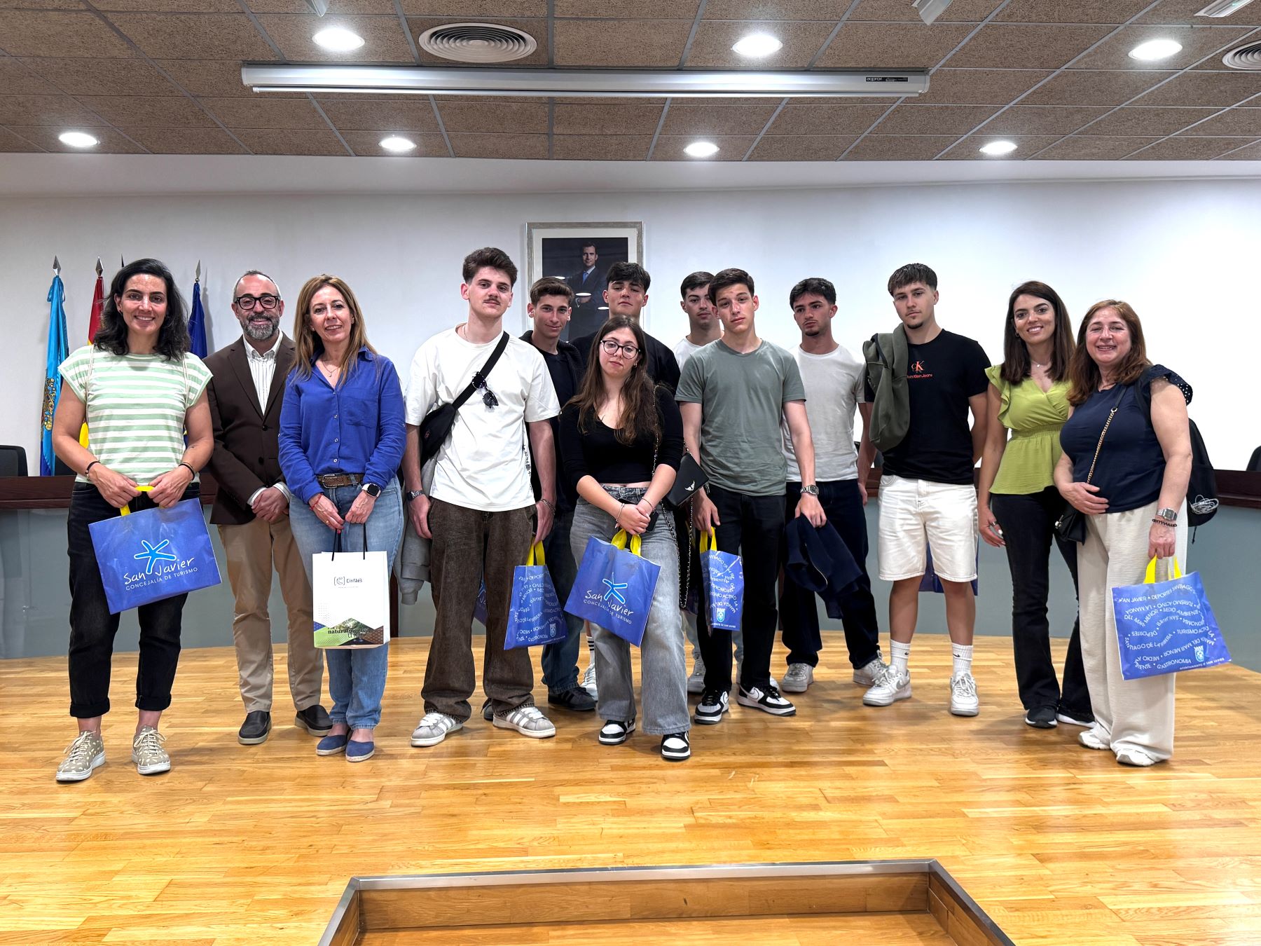 Recepción en el Ayuntamiento a un grupo de  estudiantes portugueses 